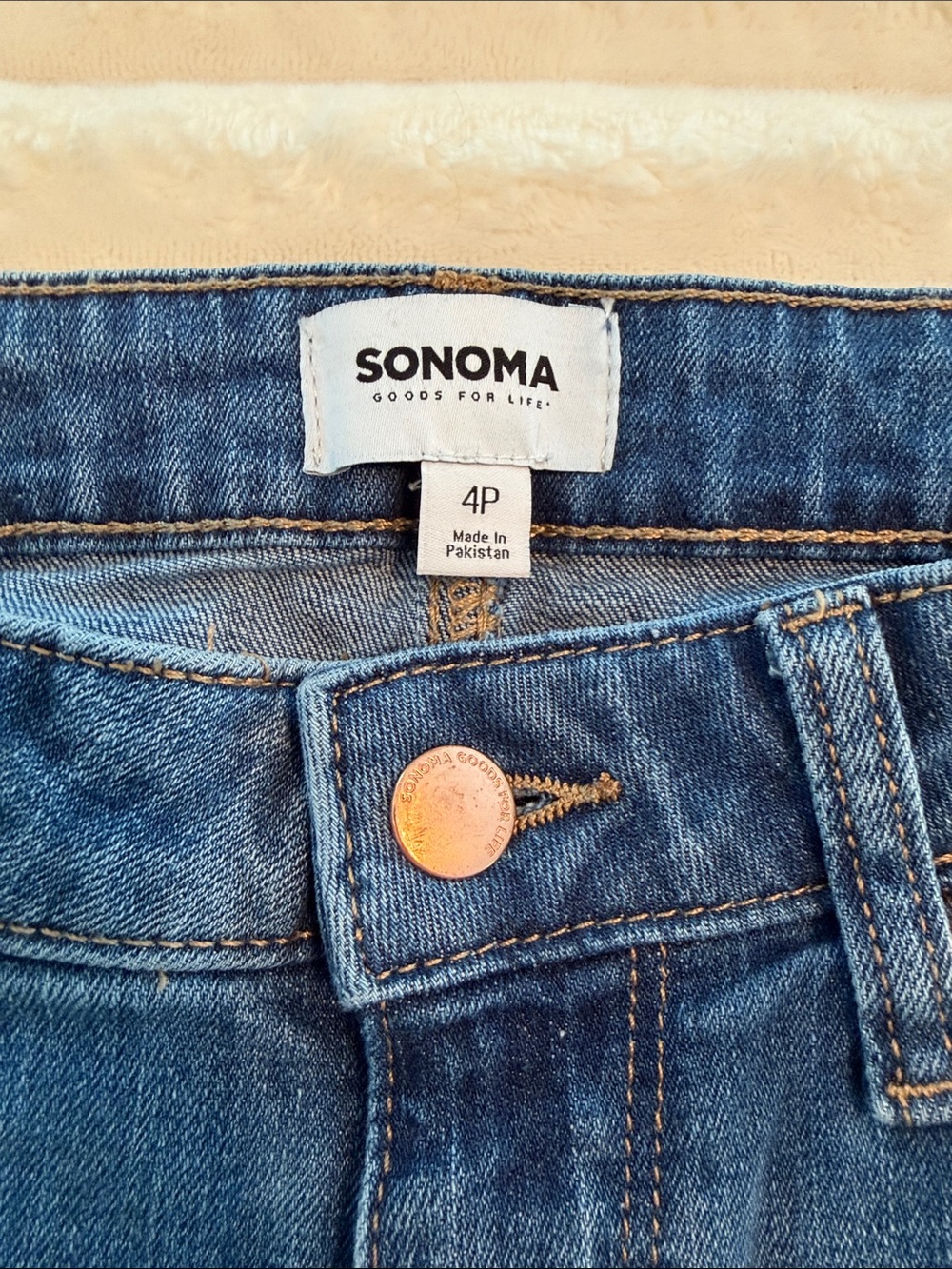 SONOMA Medium Blue High-Rise Cropped Straight Jeans - Picture 3 of 3